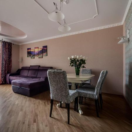 Apartamenty On Kryvonosa إلفيف المظهر الخارجي الصورة