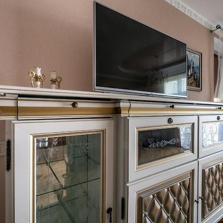 Apartamenty On Kryvonosa إلفيف المظهر الخارجي الصورة